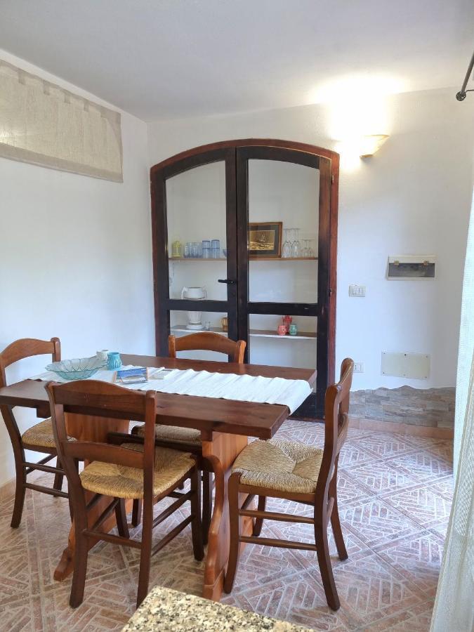 *Appartamento Con Ampia Veranda Vicino Al Mare * Porto San Paolo  Buitenkant foto